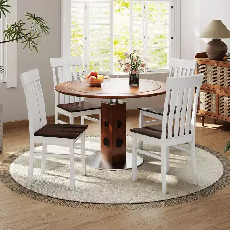 Siège concave et pieds de chaise en hévéa