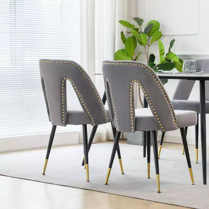 Chaises de restaurant élégantes