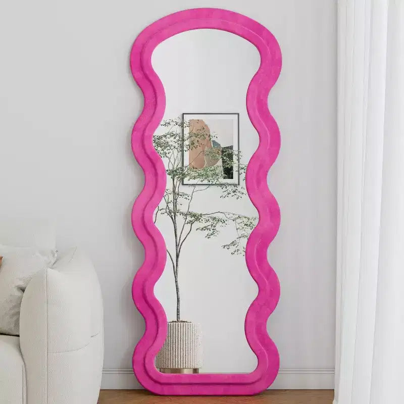 Miroir en pied avec cadre en bois