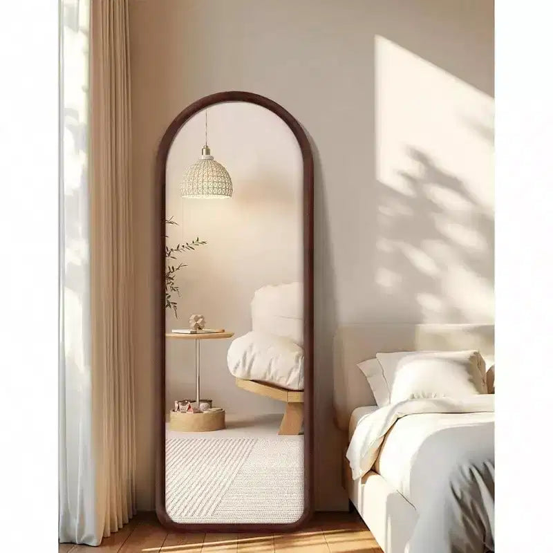 Miroir incurvé pleine longueur